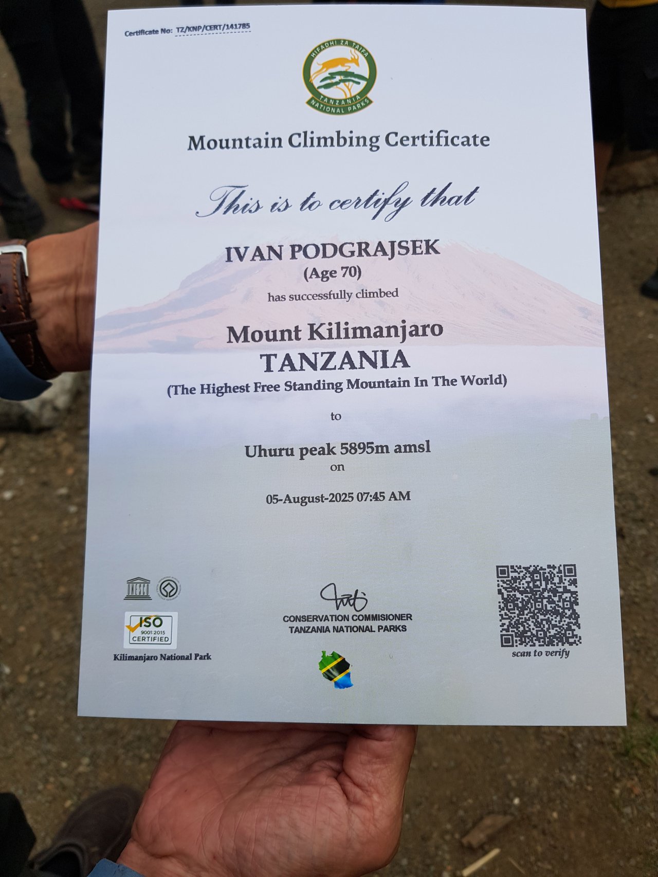 Ivo je prejel tudi pisno potrdilo o uspešno opravljenem podvigu.